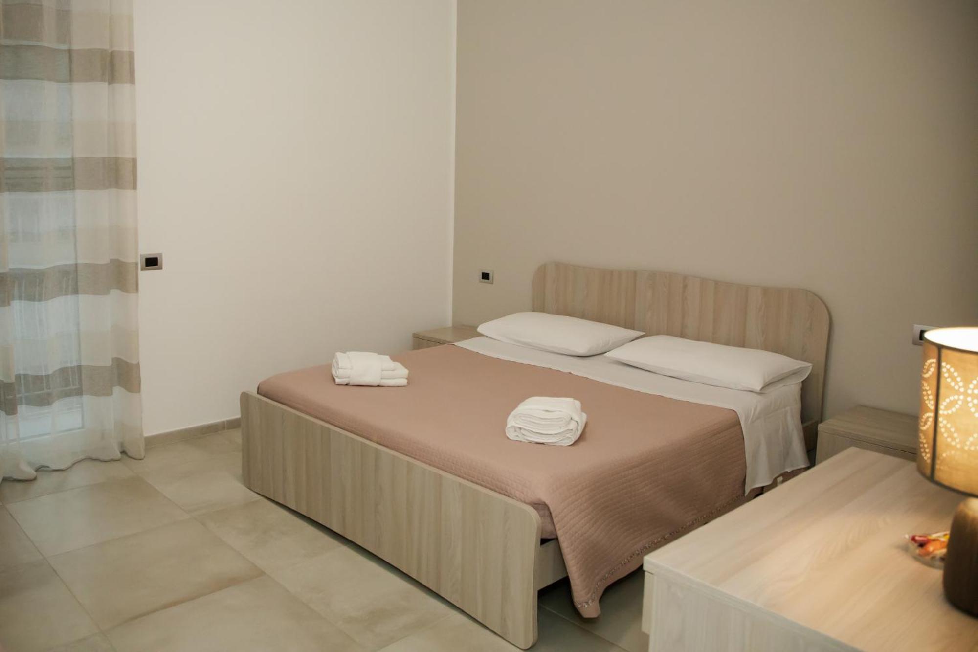 La Bella Salernitana Bed and Breakfast Σαλέρνο Εξωτερικό φωτογραφία